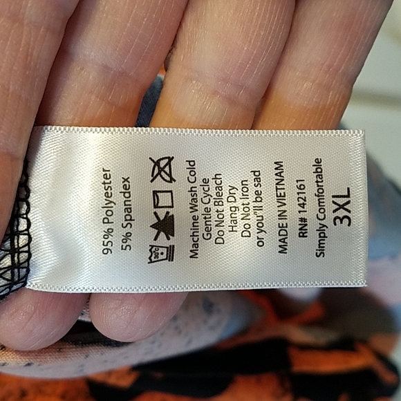 LulaRoe Randy 👻 - Picture 5 of 6